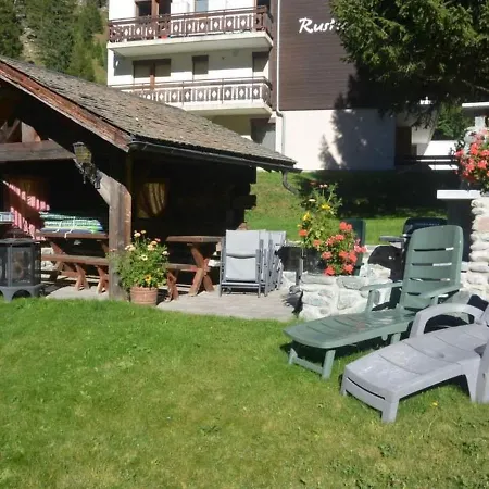 Romantica Saas-Grund